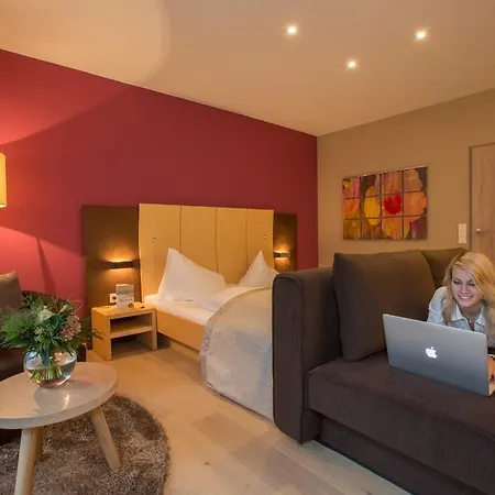 ホテル Krainerhuette 4*